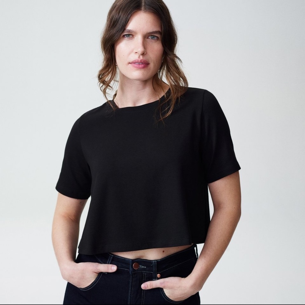 Universal Standard Short Tee in Black